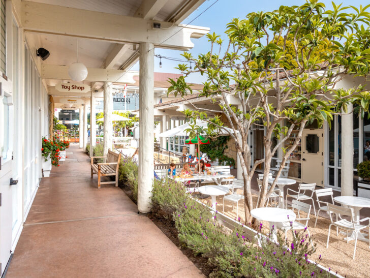 Montecito Country Mart